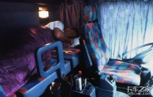 保证充足的睡眠和休息